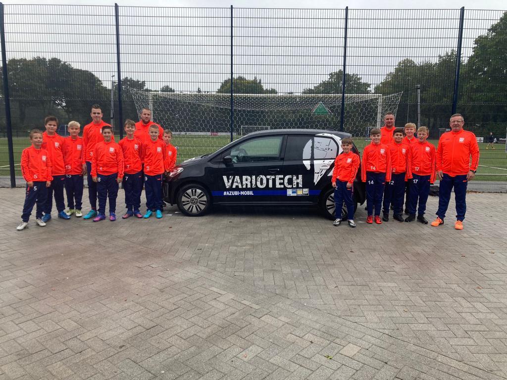 Neue Trainingsanzüge für die D4 Neue Trainingsanzüge für die D4