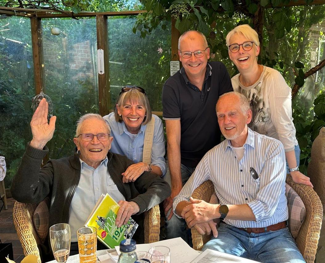 100. Geburtstag von Olaf Pehrsson – ein besonderer Moment für unsere Badmintonabteilung