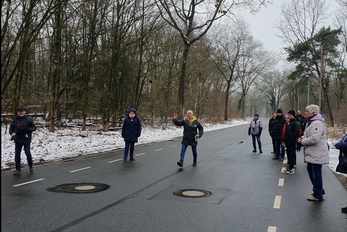 Kloatscheeten der Bouleabteilung – Geselligkeit trotz Winterwetter Kloatscheeten der Bouleabteilung – Geselligkeit trotz Winterwetter
